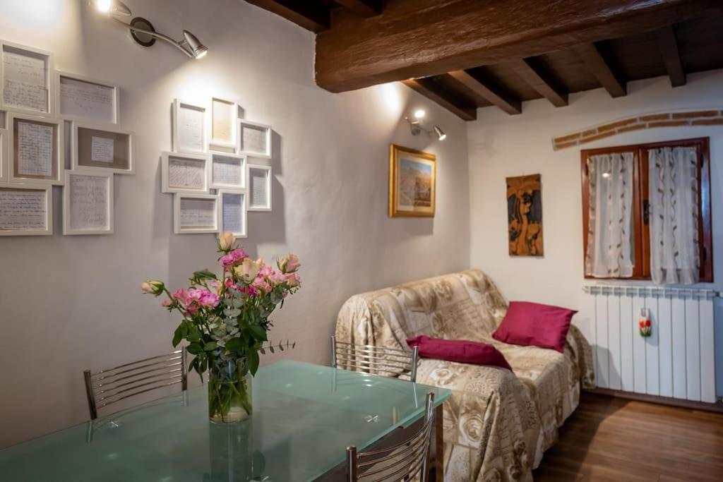 Monica Appartamento Con Giardino Al Ponte Vecchio Florence Exterior photo