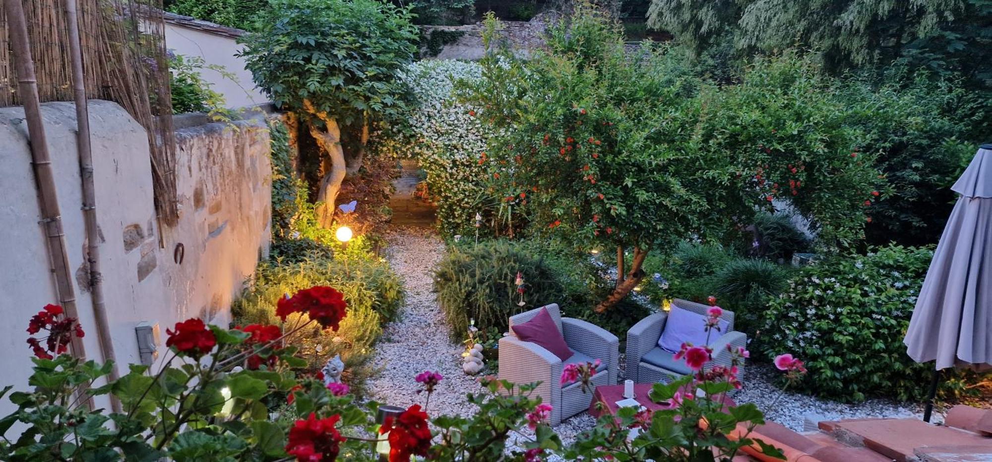 Monica Appartamento Con Giardino Al Ponte Vecchio Florence Exterior photo